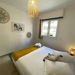 Superbe Idéalement Situé à Appartamento