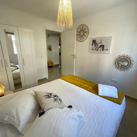 Lejlighed Centre, T2 Moderne Renove, Balcon Clim&wifi