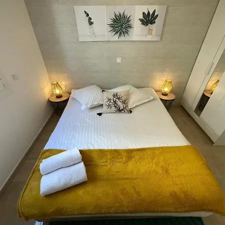 Lejlighed Centre, T2 Moderne Renove, Balcon Clim&wifi